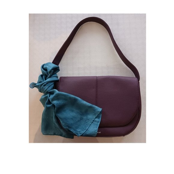 100% silk scarf - Picture 2 of 3